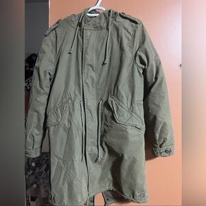 Aritzia TNA Military style winter Parka